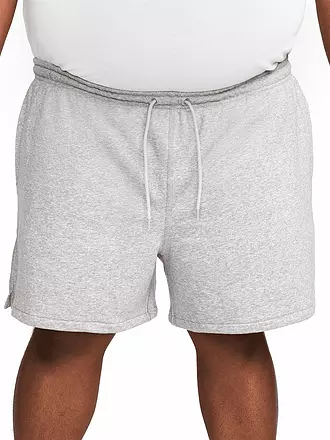NIKE | Herren Short ClubFlow | 